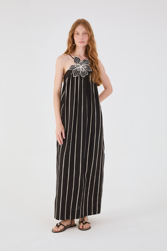 Black Embroidered Flower Adjustable Straps Cotton Maxi Dress_2