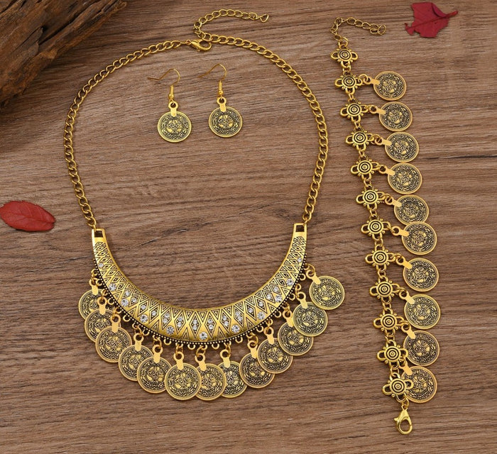 N2715 - American style retro exaggerated moon coin tassel Necklace