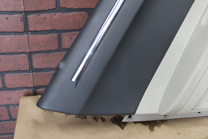 2005-2007 Chrysler 300 Rear Driver LH Side Interior Door Trim Panel