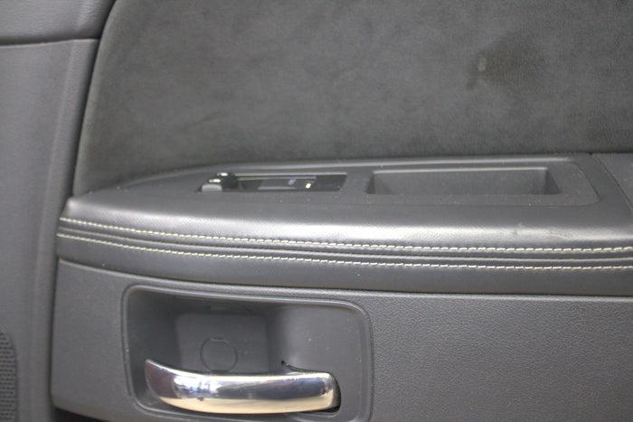 2008-2014 Dodge Challenger Front Passenger Right Side Interior Door Panel Black