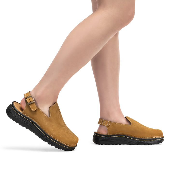 Anchor - Back-Strap Leather Clog | Tan Nubuck