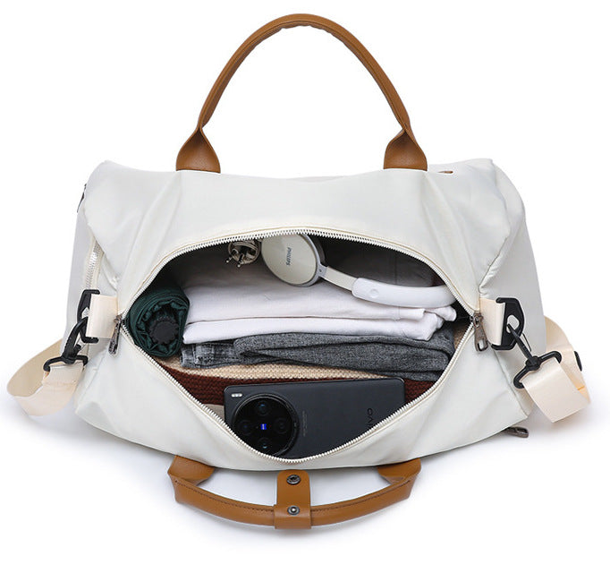 CL1333 - Elegant Fashion Duffle Bag