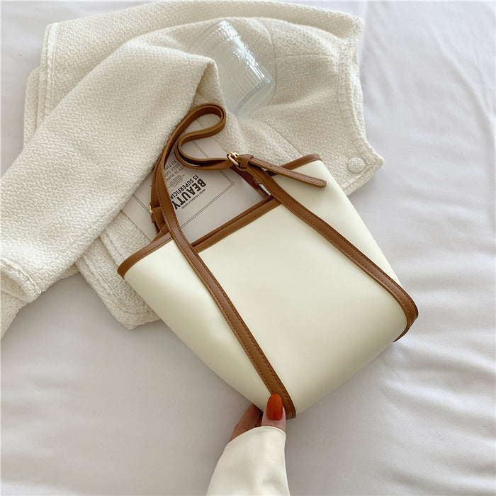 CL1402 - Bucket Beach Tote Bag