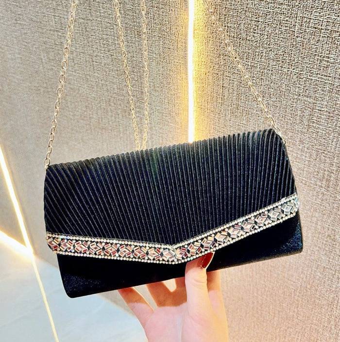 CL1754 - Luxury Evening Shiny features Bag