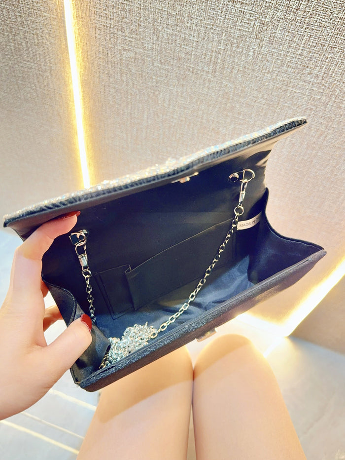 CL1754 - Luxury Evening Shiny features Bag