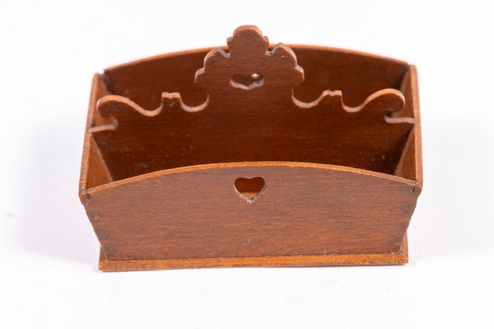 Colonial Sewing Tray (Dutch Colonial Parlor)