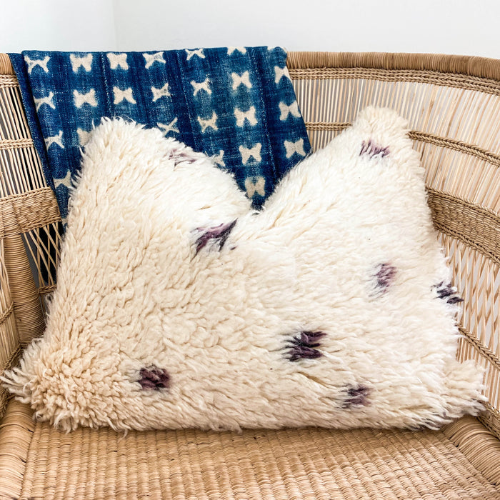 Dotty Vintage Beni Ourain Berber Carpet Pillow 16x24
