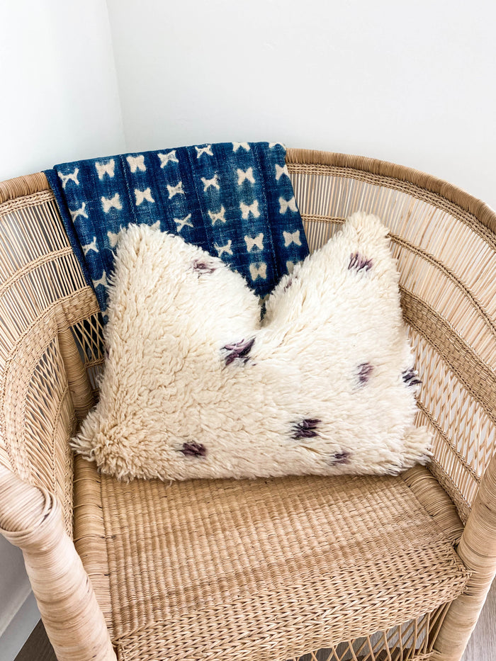 Dotty Vintage Beni Ourain Berber Carpet Pillow 16x24