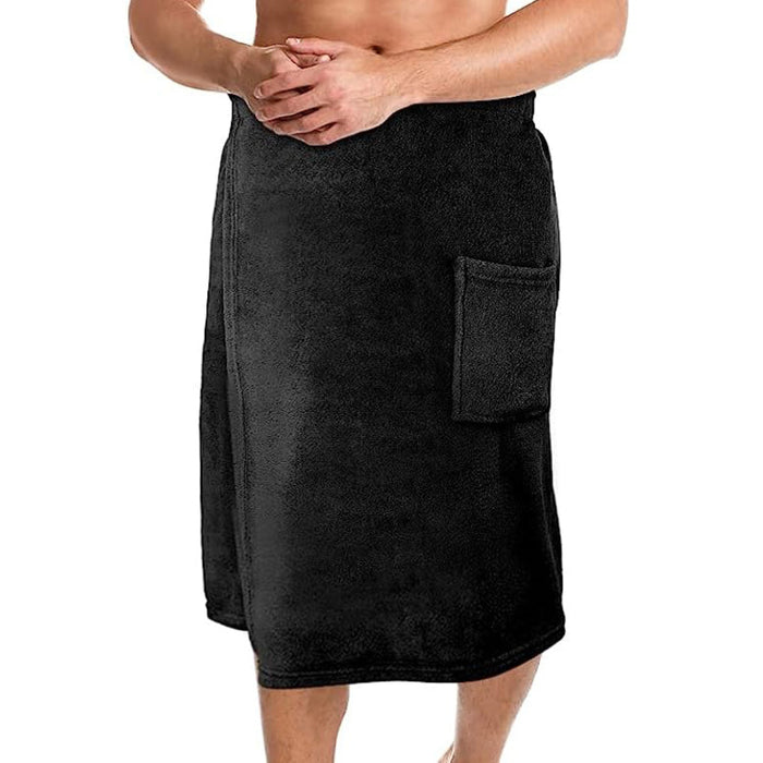 A man wearing a black microfiber waist wrap with adjustable clips and a pocket,