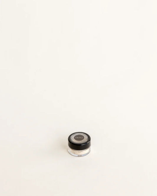 Mineral Eyeshadow Stella no. 52, ivory
