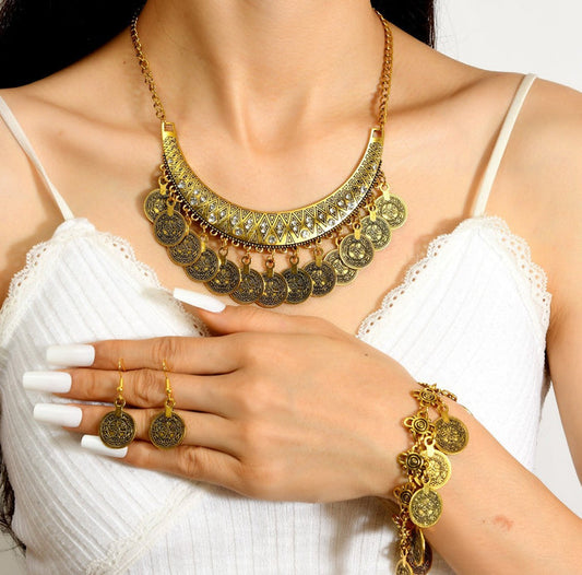 N2715 - American style retro exaggerated moon coin tassel Necklace