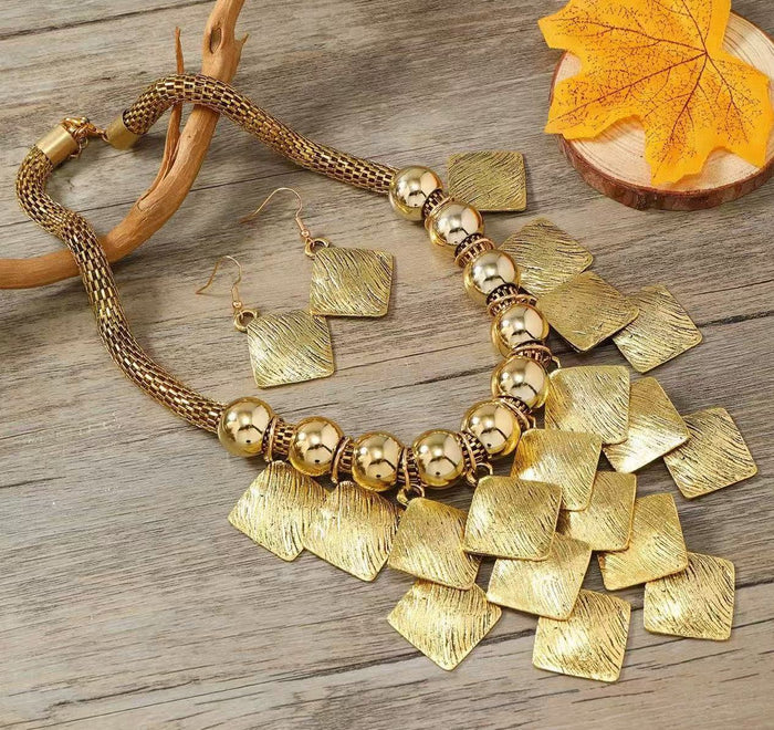N2717- Cross-border fashion retro exaggerated round Necklace