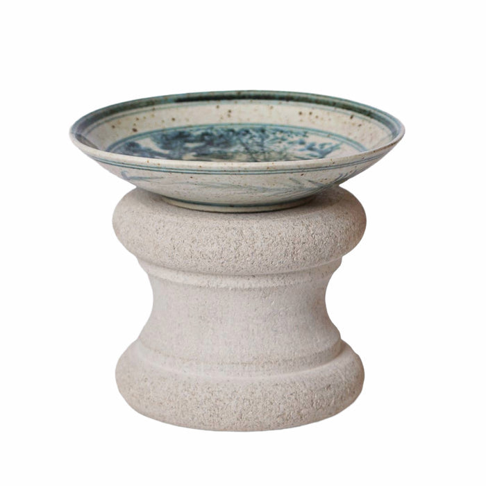 Small Blue and White Porcelain Three Friends Dish