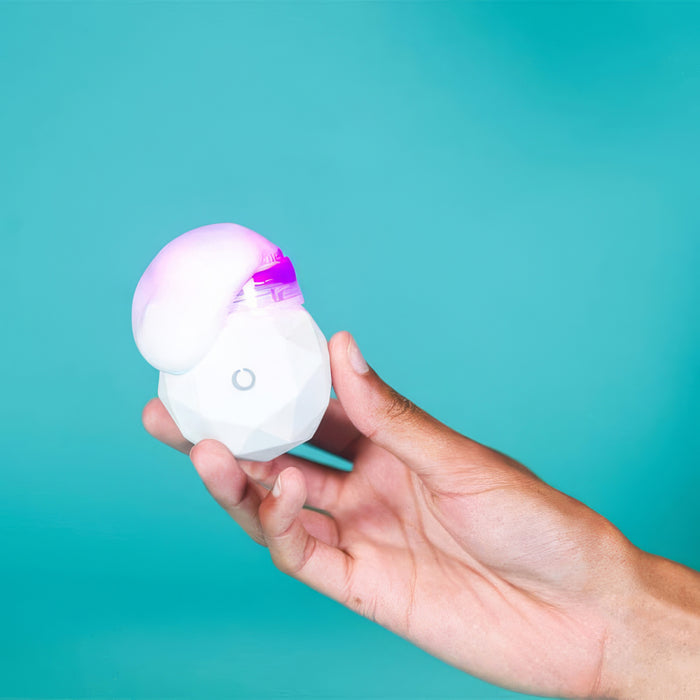 Soniqué Mini : Blue Light Therapy for Acne & Deep Cleansing