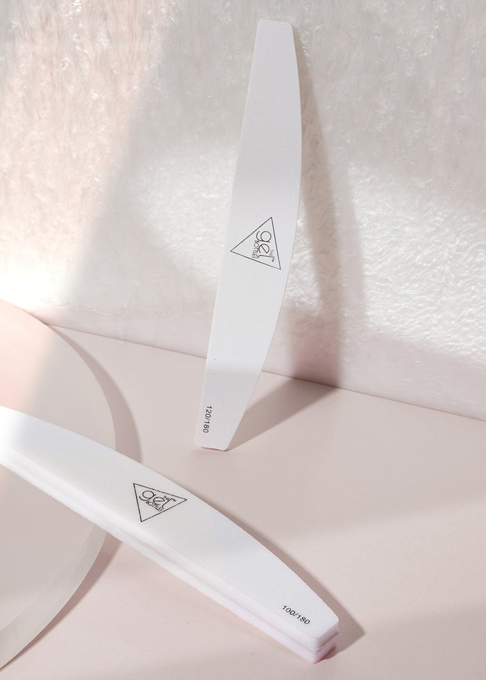 The GelBottle Half Moon Nail File (120/180)