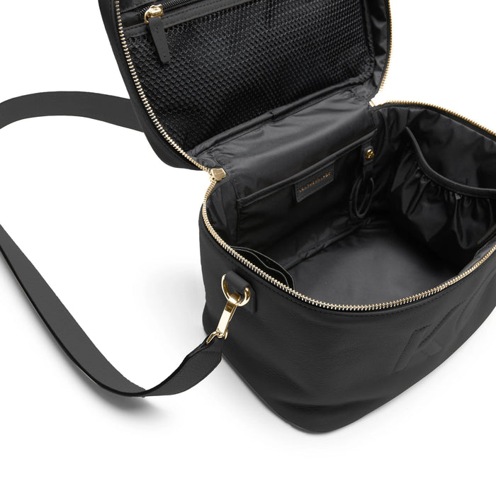 XL-Train-Case-Black-641-332-2